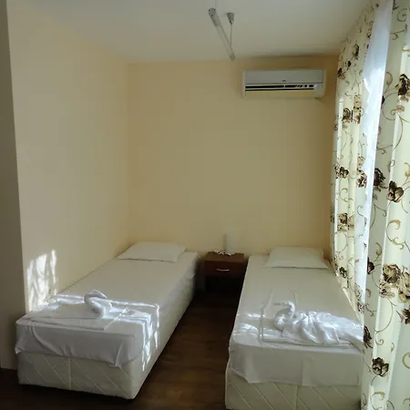 Хотел кантилена комплекс 3*