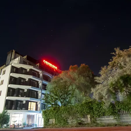 Хотел кантилена комплекс