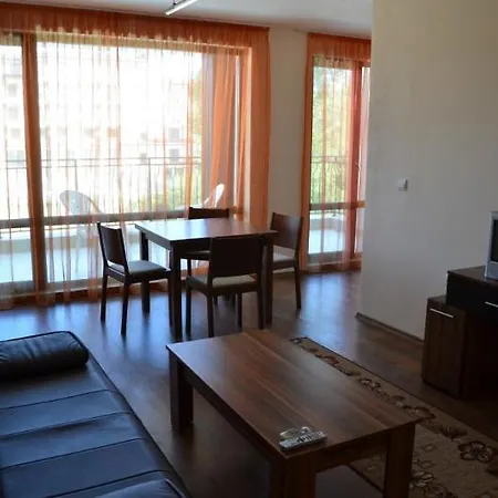 Cantilena Complex 3*