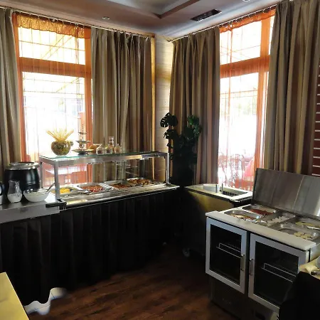 Hotel Cantilena Complex