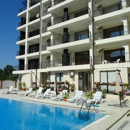 Cantilena Complex Hotel 3*