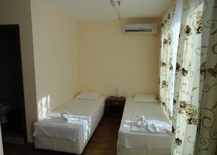 Отель Cantilena Complex 3*