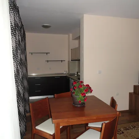 Cantilena Complex 3* ساني بيتش