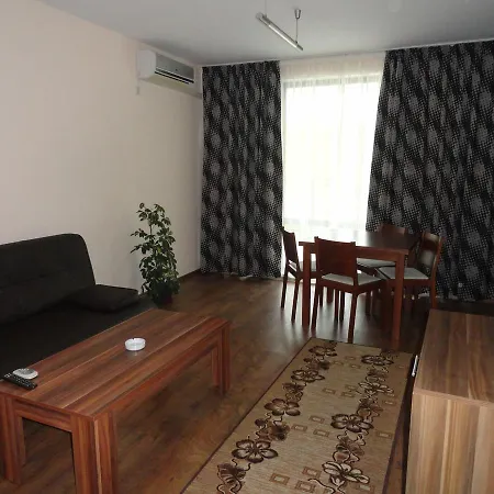 Cantilena Complex 3*